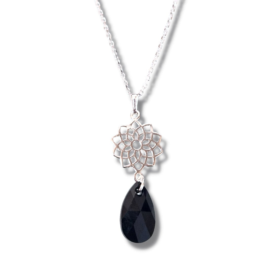 Collier en Argent 925 avec un Cristal Noir